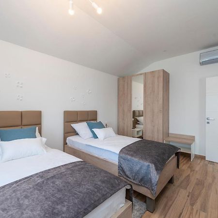 Luxury Apartments - La Vir 5& 6 Eksteriør billede