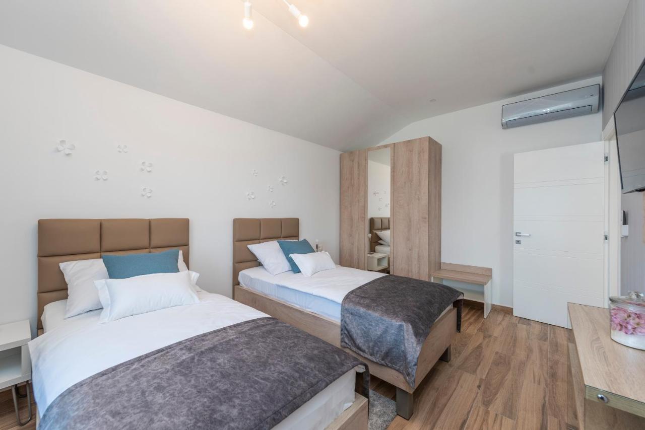 Luxury Apartments - La Vir 5& 6 Eksteriør billede