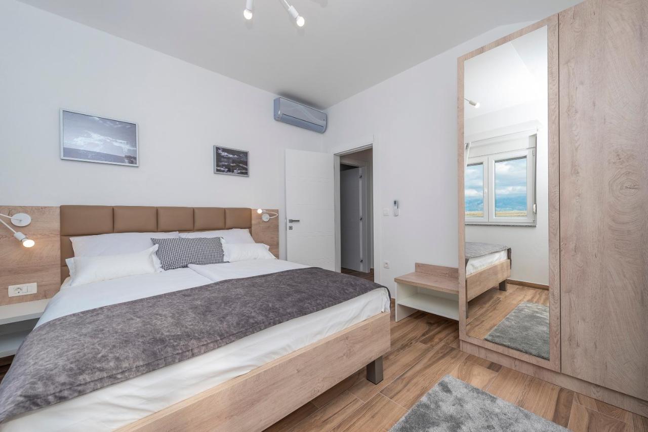 Luxury Apartments - La Vir 5& 6 Eksteriør billede