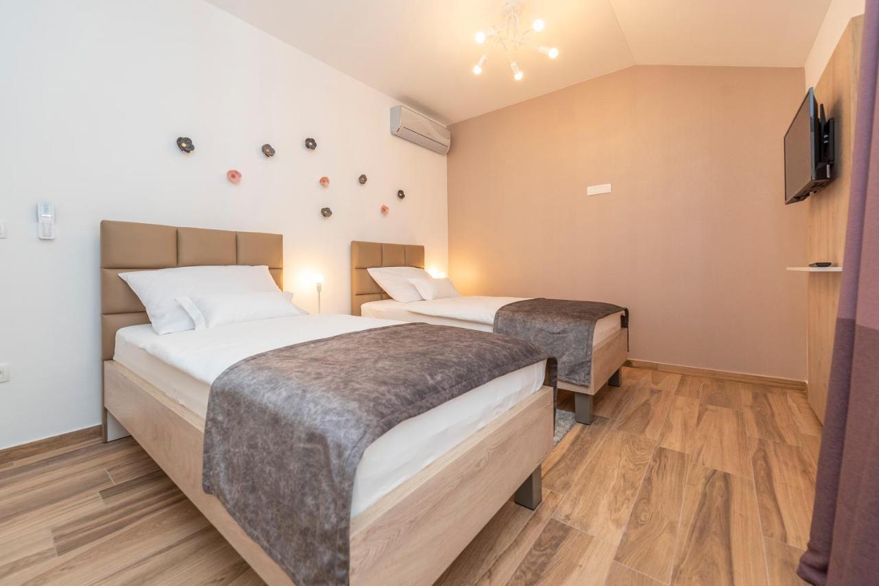 Luxury Apartments - La Vir 5& 6 Eksteriør billede
