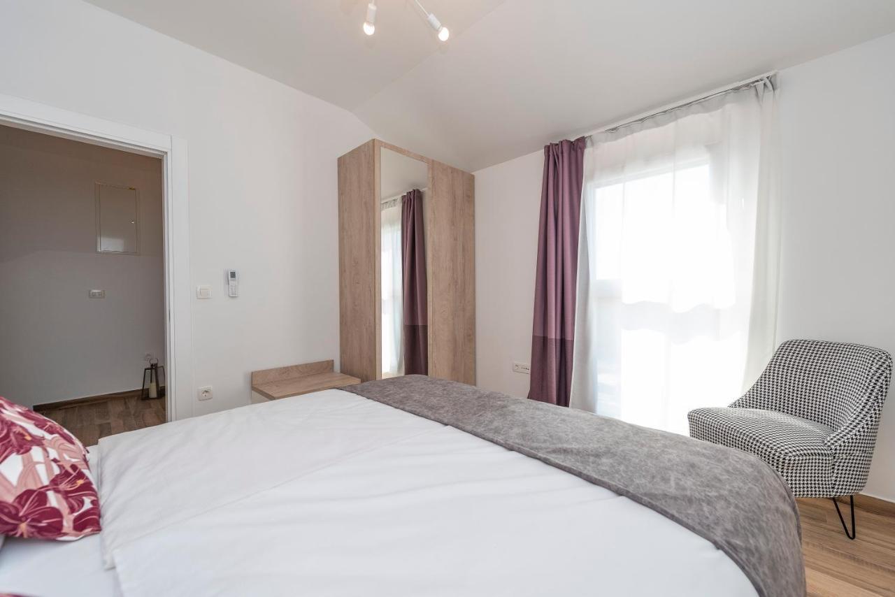 Luxury Apartments - La Vir 5& 6 Eksteriør billede